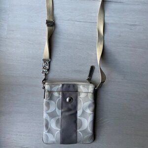 Vintage Coach Silver Signature Crossbody Purse